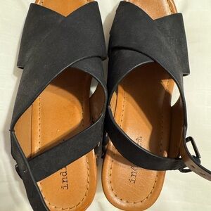 Indigo Rd. Black Dani Platform Sandal Heel size 7.5